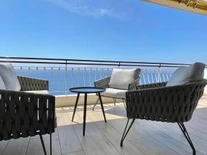 Appartements MyBlueVista LUXURY PANORAMIC SEA VIEW APARTMENTS CAP D AIL NEAR MONACO : photos des chambres