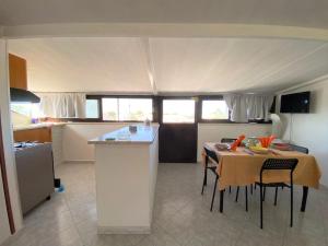 Holidaycasa Francis - Loft con vista mare