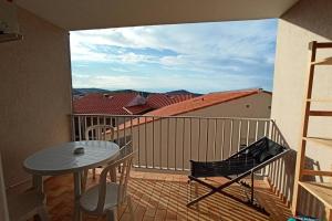 Appartement F2 proche des criques et thalasso