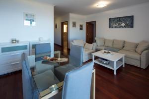 Apartment Ocean Gardens