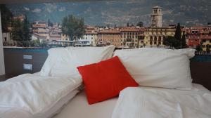 Residence Rivachiara (check-in at Hotel Riviera in Viale Rovereto, 95)
