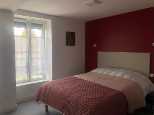 B&B / Chambres d'hotes Les Papoulis : Chambre Double - Vue sur Jardin