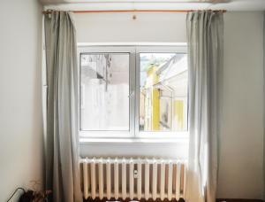 Sunny and Comfy apartment next to Opera Sofia
