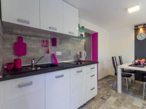 Diana Apartment