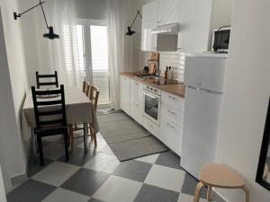 Apartment Vucic - 4hvězdičkové hotely ve městě Ražanac