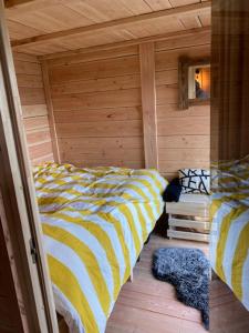 Maisons de vacances Le Moonloft insolite Tiny-House dans les arbres & 1 seance de sauna pour 2 avec vue panoramique : photos des chambres