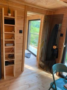 Maisons de vacances Le Moonloft insolite Tiny-House dans les arbres & 1 seance de sauna pour 2 avec vue panoramique : photos des chambres