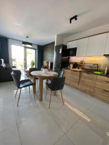 MIĘDZYZDROJE,BALTICUS PROMENADA GWIAZD 14, Apartament z odrębnym salonem i sypialnią z Widokiem na morze