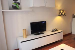 ACOGEDOR APARMENTO JUNTO AL CENTRO