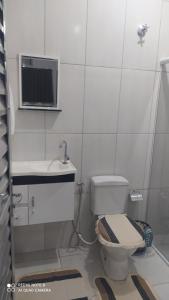 Pousada Quarto com ar, wi fi,frigobar perto da basilica