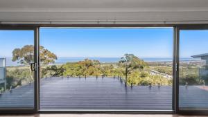 Sea For Miles - Scenic Coastal Retreat