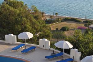 Apartments Maria with Pool - Agios Gordios Beach