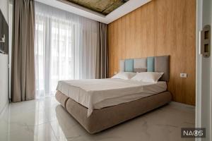 NAOS RESIDENCE
