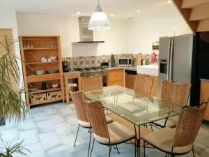 Maison charmante près des jardins de Monet avec jardin clôturé. - Gommécourt