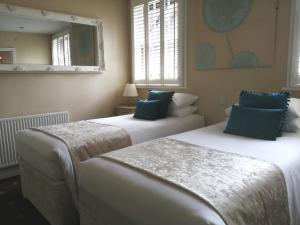 The White Swan Hotel Bar & Restaurant