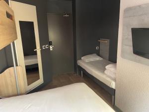 Hotels ibis budget Le Mans Universite : Chambre Familiale Classique 