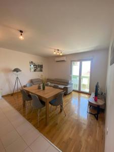 Comfort Sea View Apartment