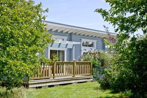 Broadpath, Great Field Lodges