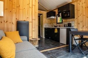 Les Petits Ecrins - Chalets avec spas privatifs : photos des chambres