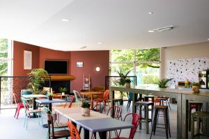 Hotels Greet Hotel Castres Saix : photos des chambres