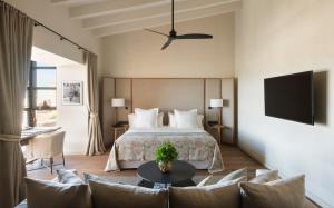 Deluxe Suite room in Can Ferrereta