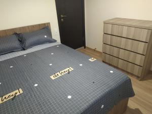 Apartment Dry Bridge