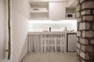 Nirome Luxury Suites