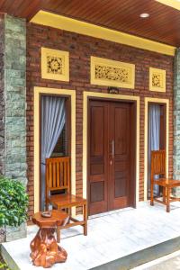 The Garuda Villa and Restaurant