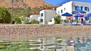 Dream Island Hotel