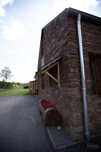 Les Loneux 27 pers, Malmedy - vue incroyable - wellness, billard, Home cinema