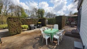 Cosy Garden familie chalet tot 4 personen op de Veluwe Bungalowpark De Kern