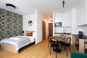 Apartments nearto Main Railway Station