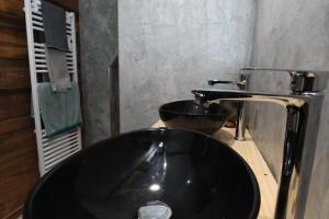 Maisons de vacances Logement renove avec vue panoramique : photos des chambres