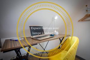 Appartements SUPERLOGIS - Sous Les Toits - T2 - BLOIS-HYPERCENTRE 1 chambre 4 personnes : photos des chambres