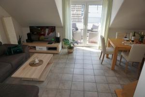 Darsser Weg 34 a _Haus Lummennest_