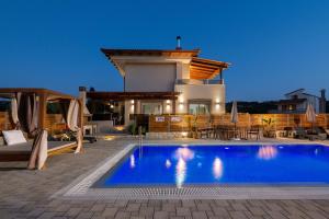 Panthea Luxury Villa