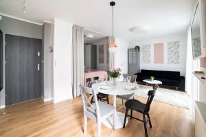 Heaven Apartment in the Old Town with private parking