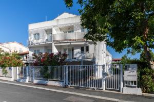 Apartment Dolly completely renovated 2023