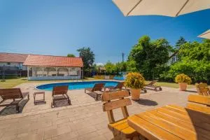 Bryza Jantar apartamenty z sauną & domki z kominkami - Mikoszewo