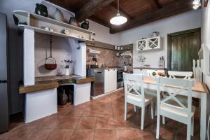 Melina Heritage House