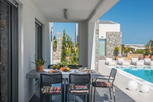 Opsis Luxury Villa with swimming pool
