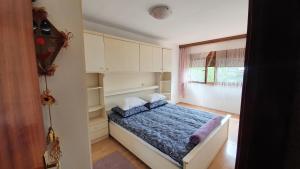 Apartman CaCO3 - Potpuno opremljen stan u blizini Plitvičkih jezera