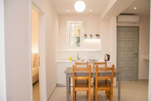 Avgerou Studios and Apartments