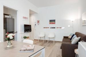Ponte Vecchio-Newly restyled flat