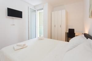 Iris apartment private parking