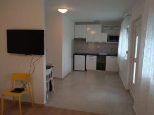 Apartmani Jure Perić