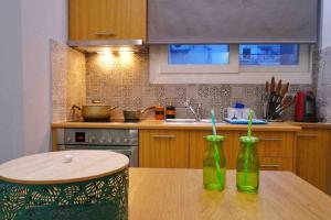 CASA VERDE di Giorgio 10 mins walk from Piraeus port