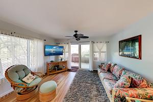 One-Bedroom Apartment room in Kihei Bay Vista Getaway - Lanai with Ocean Views condo