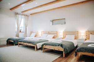 Kali Host Home Away From Home