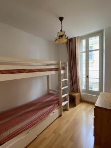 Appartements Bagneres de Luchon, Residence Val de Jade, Beau T3 meuble, plein centre, pour 4 ou 6 personnes : photos des chambres